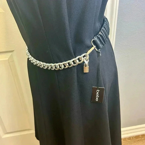 🖤”BEBE” NWT Black Scrunch with Silver Metallic Chain & Emblem Belt Size S/M 🩶 - Picture 6 of 11